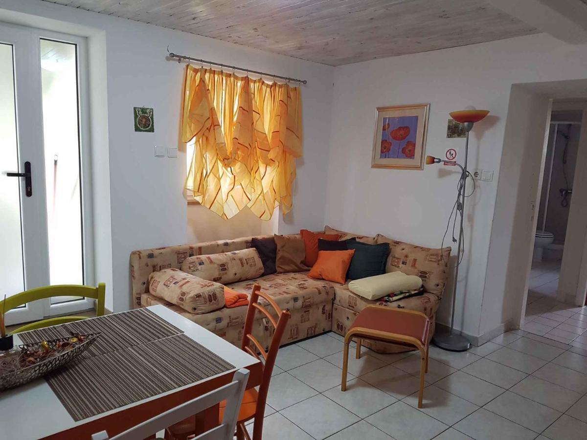 Dobrinj Apartment 2 外观 照片